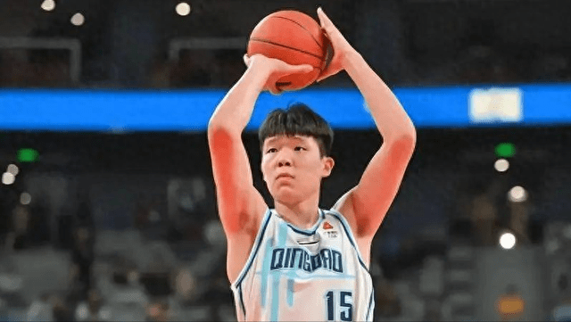 关于神勇一击高居榜首，傲视群雄连胜无人能及的信息