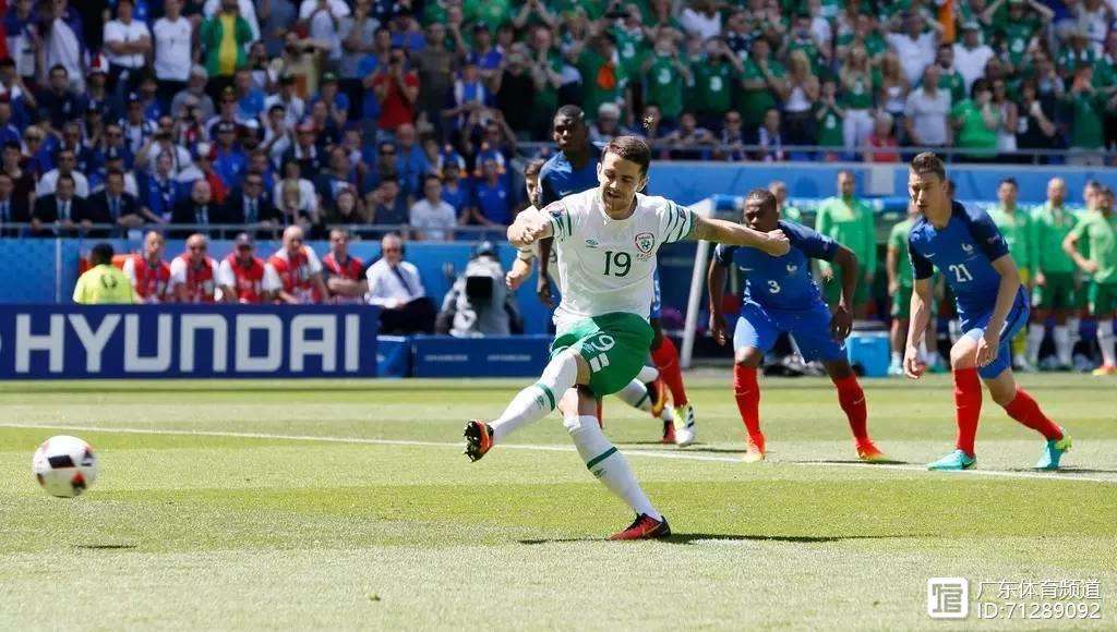 法国队险胜印尼队,黄鸭组合统治全场 法国队险胜印尼队,黄鸭组合统治全场